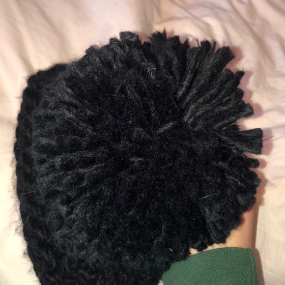 Super soft black knit beanie - Picture 2 of 2